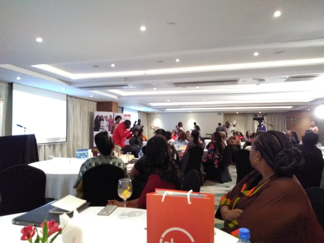 BinaMaseno's tweet photo. Magic happens when women come together for a common purpose &amp; when they unite they are a force to reckon with. Happy to spend time  with great women at an #eveningwithgracamachel event. #GracaMachelInNairobi #leadership #GMTImpacts @AChakava @G_MachelTrust @Cobyi @NoreenMakosewe https://t.co/r8Hfe6G8aX