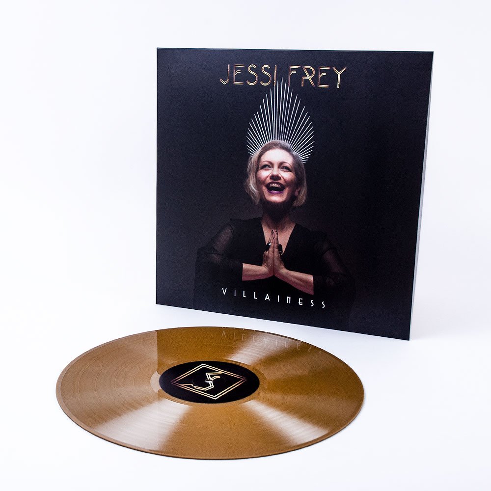 8merch.com tweet media