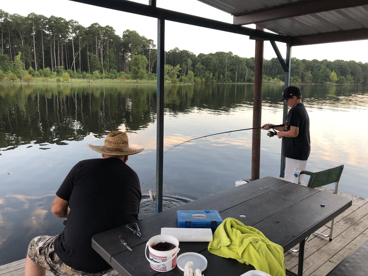 rachelwlambert's tweet photo. Fishing with my Dad at Lake Sam Rayburn. PawPaw is teaching Charles lots of life lessons. Fueling my soul before a great 19/20 school year. #threegenerations #fishstories #timeisablessing https://t.co/0SEsQMQA8z