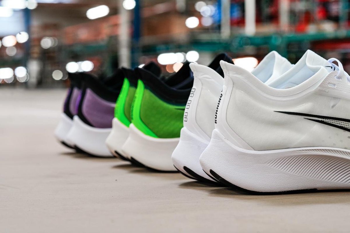 nike zoom fly finish line