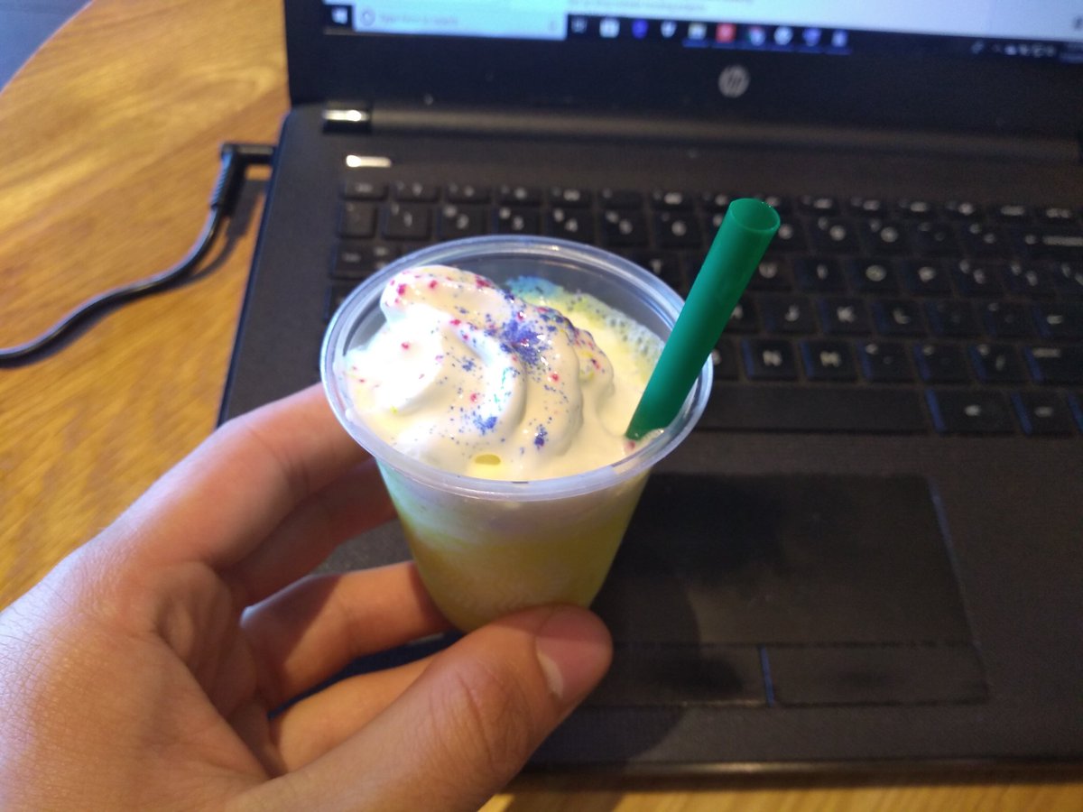 ClayPasqual's tweet photo. Working for @SenGillibrand at @Starbucks and got this free sample. Thanks! #BraveWins #LoveSamples https://t.co/MKeWVfMqR5