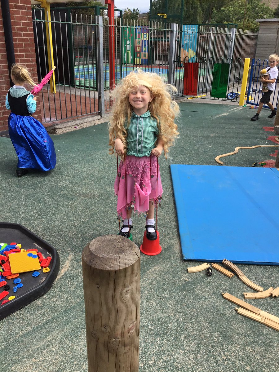 sjvblackpool's tweet photo. We love our dressing up clothes in reception #SJVClassRC https://t.co/3I1FaHnzIb