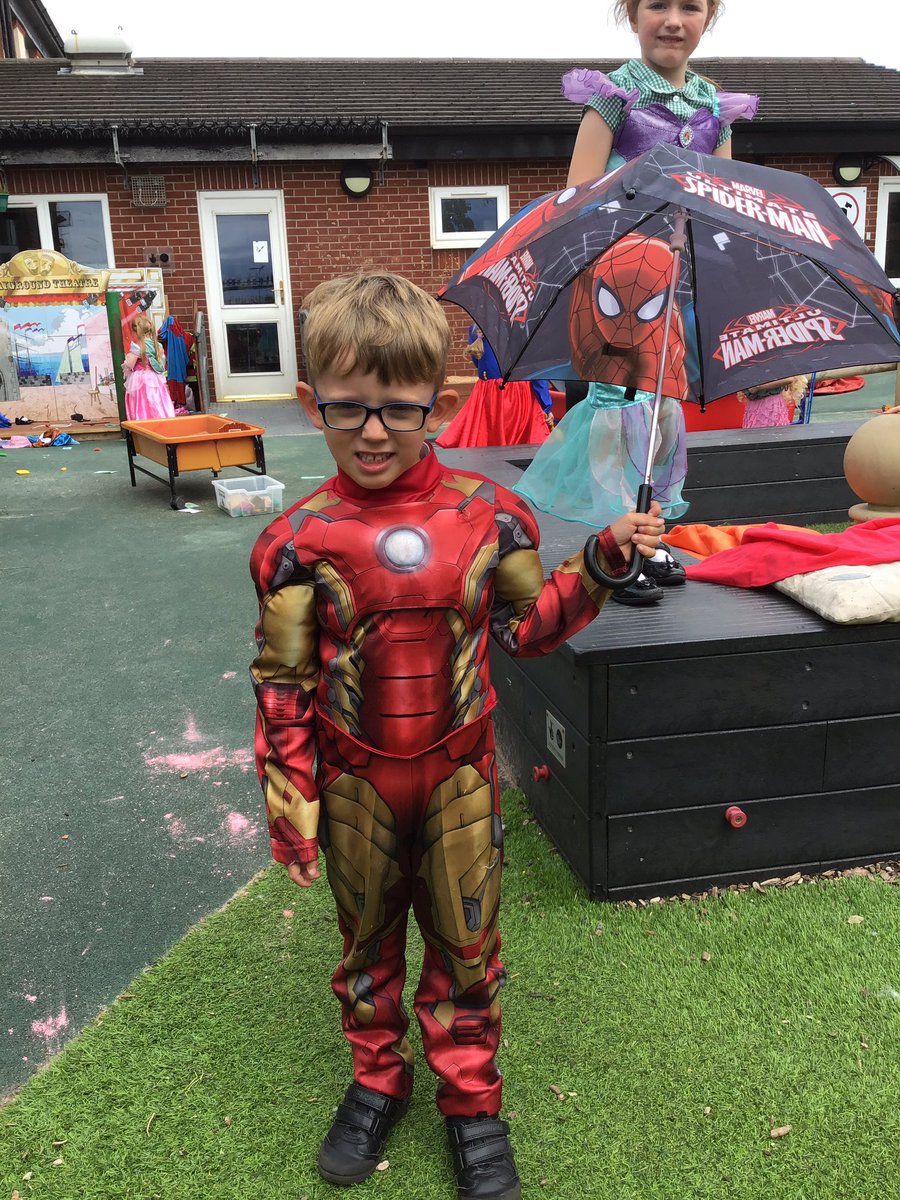 sjvblackpool's tweet photo. We love our dressing up clothes in reception #SJVClassRC https://t.co/3I1FaHnzIb
