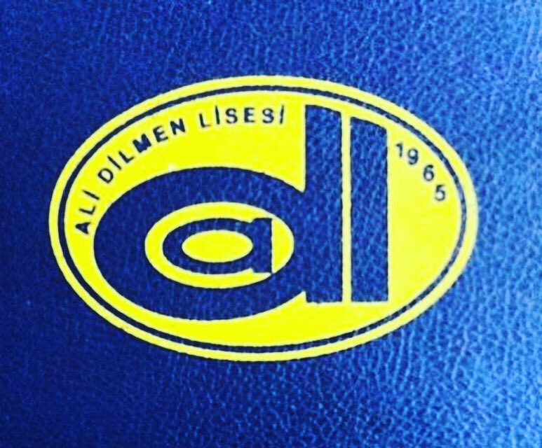 arifakyol1976's tweet photo. #Ali #Dilmen #Lisesi
Arkadaşlarımı saygıyla selamlıyorum https://t.co/rh7VS9x1PV
