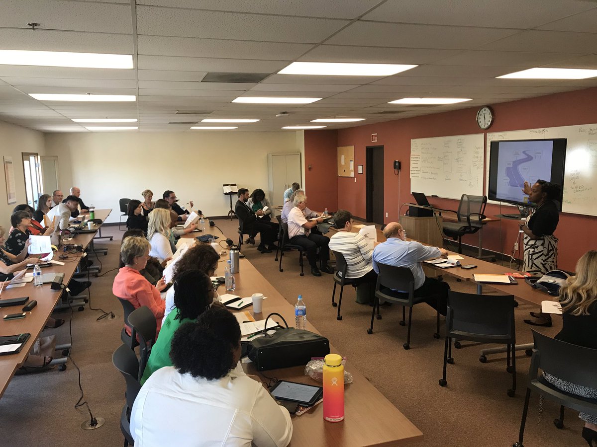 drbreecook's tweet photo. Attended an amazing session on #globaleducation by @dr_khmendez!! @TCSEdSystem #AcademicAssembly2019 #RadicalCooperation https://t.co/awMDCkS7nS