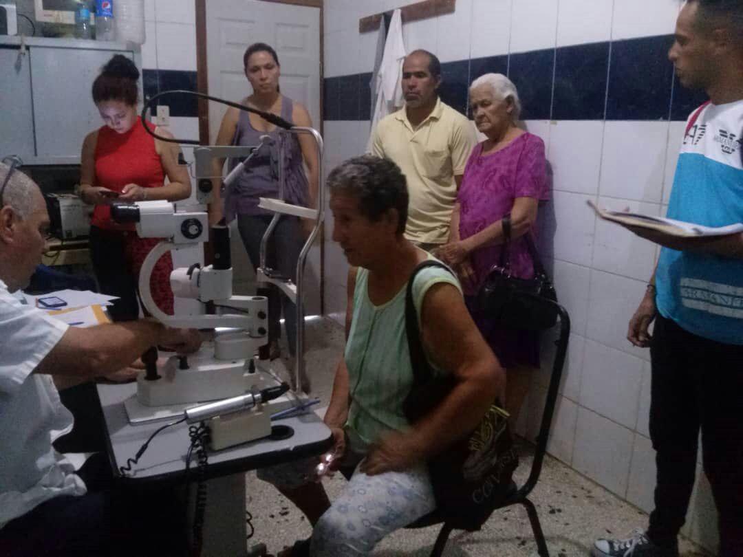 RobinsonSucre's tweet photo. #10Jul, La Coordinación del FAS Misión Robinson del Municipio Mariño, participo en jornada de oftalmología Efectuada en el Hospital Freddy Mocary de la ciudad de Irapa. #DiálogoEsPaz
@nicolasmaduro @psuvaristobulo @EdwinRojasM @robinson_vzla @Sociabolivarian @karsanc @phrankmata https://t.co/5cTlbq2cUm