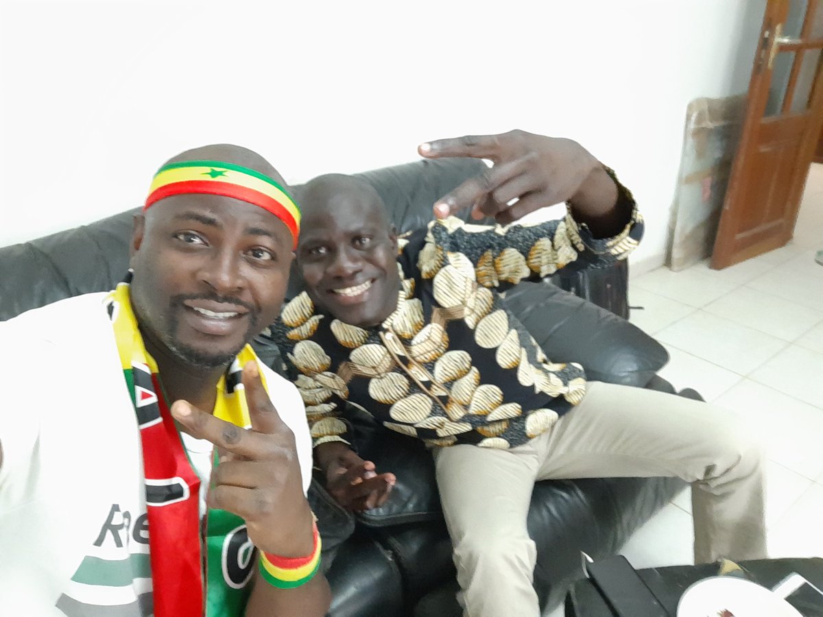 FossarSouane's tweet photo. Les écureuils dans la sauce oh!!!
Merci les gars, yénéye Diambars!!! 
Merci Gana, Merci Sadio
Allez au prochain... ndam rek!!! 
#SUNUCAN 🇸🇳
#CAN2019EGYPT ⚽🏆
#AllezLesLion
#team221 https://t.co/GtvimcaWMn