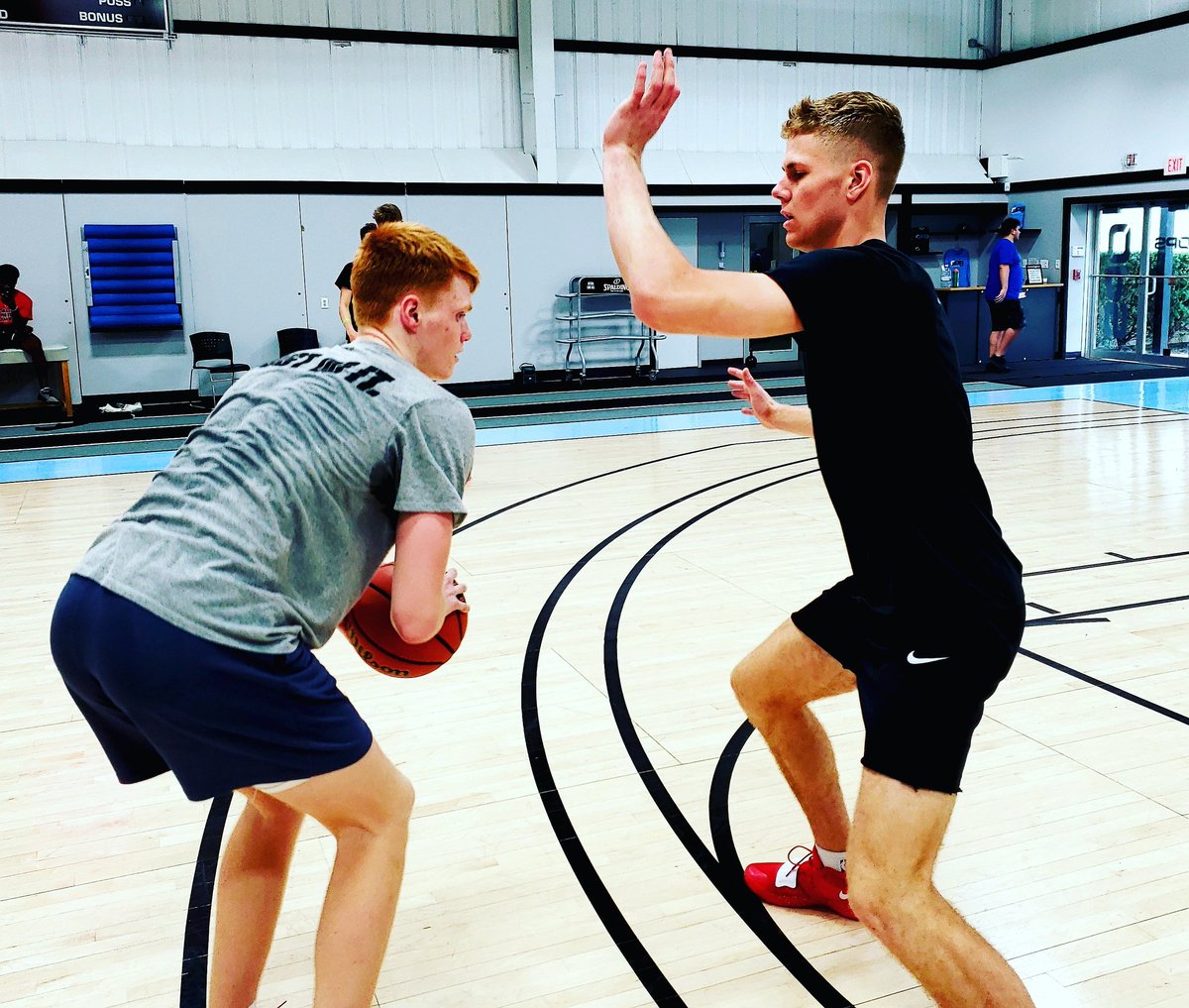 OPSnewstandard's tweet image. Congratulations to @calebfurst of Blackhawk Christian, one of 73 athletes chosen to participate in the 2019 @usabasketball Men's Junior National Team minicamp later this month in Colorado! 🏔🏀🔥

(Cameo in pic by @luke_goode21)

#OPSBasketballAcademy #HoopsTraining #RepTheO