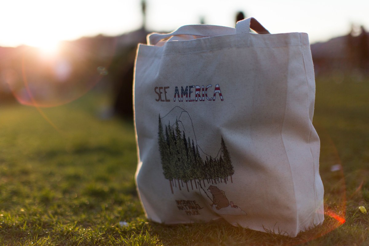 TheCreativeAct's tweet photo. Headed into the great outdoors this summer? Don't forget your stuff! 

"Yosemite National Park Tote Bag" by @NaomiSloman, proudly supporting @NPCA https://t.co/qi1P82FrcK https://t.co/Jt0mHwxW11