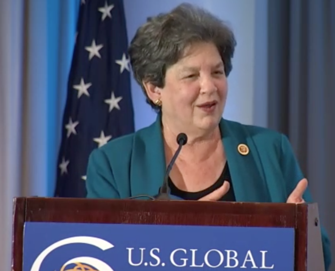USGLC's tweet photo. Women's empowerment is, and must be, bipartisan. Case and point - @RepLoisFrankel to @IvankaTrump at our #WGDP event: "I actually agreed with everything you said today... and who would believe that?" https://t.co/Olg6C14gSE