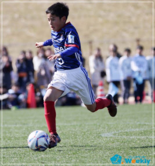 久保建英選手の弟 久保瑛史 えいじ 選手の動画 年齢 ポジション 背番号 Hayashunのブログ