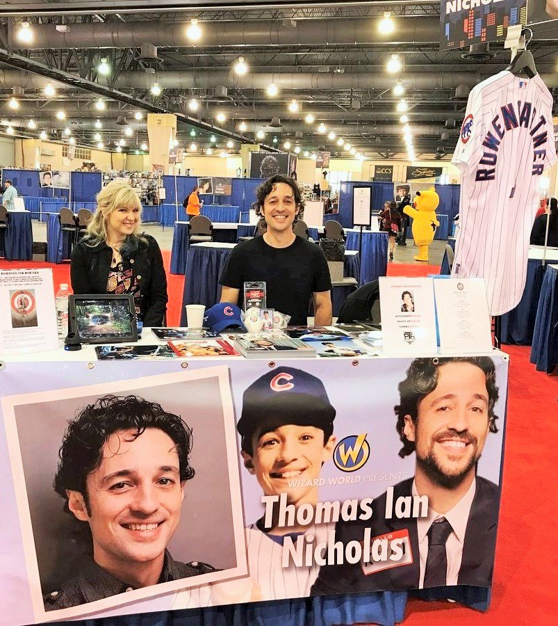 PhillyCyberGeek's tweet photo. @WizardWorld @TINBand Happy Birthday Thomas Ian Nicholas (@TINBand #RookieOfTheYear #AmericanPie)! 

Incredibly nice guy I had the pleasure of meeting at @WizardWorld @PAConvention #Philly #ComicCon! 

#WizardWorld #WizardWorldPhiladelphia #Philadelphia #Celebs https://t.co/G6hj4aB5o6