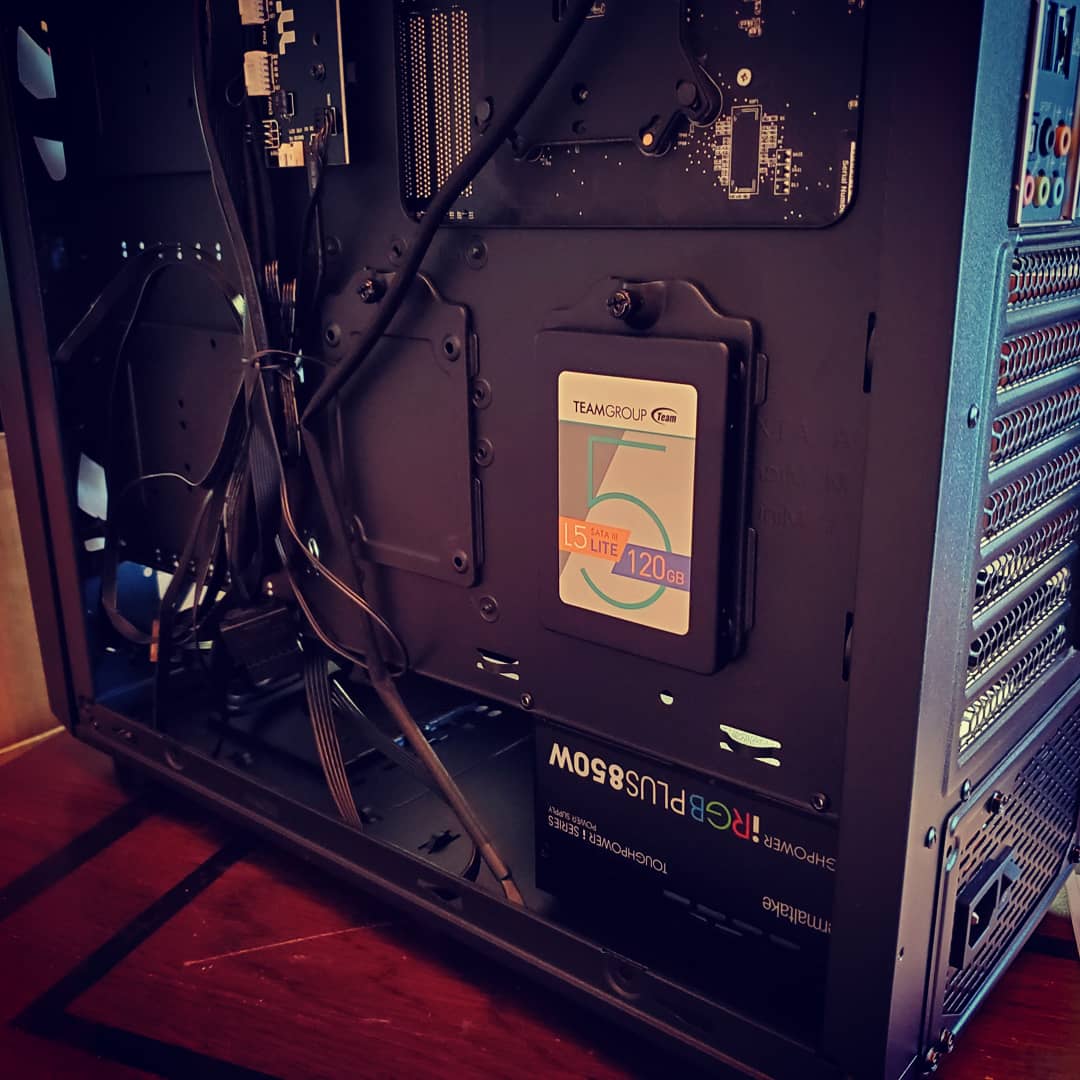 DDCustomMods's tweet photo. A little @teamgroupinc love for #PreludePC 🥰

It's not super big... but plenty for its purpose 😉👍

#SSD #ThatsWhatSheSaid #PCMR #PCbuild #PCmods https://t.co/ltuzPEGBo7
