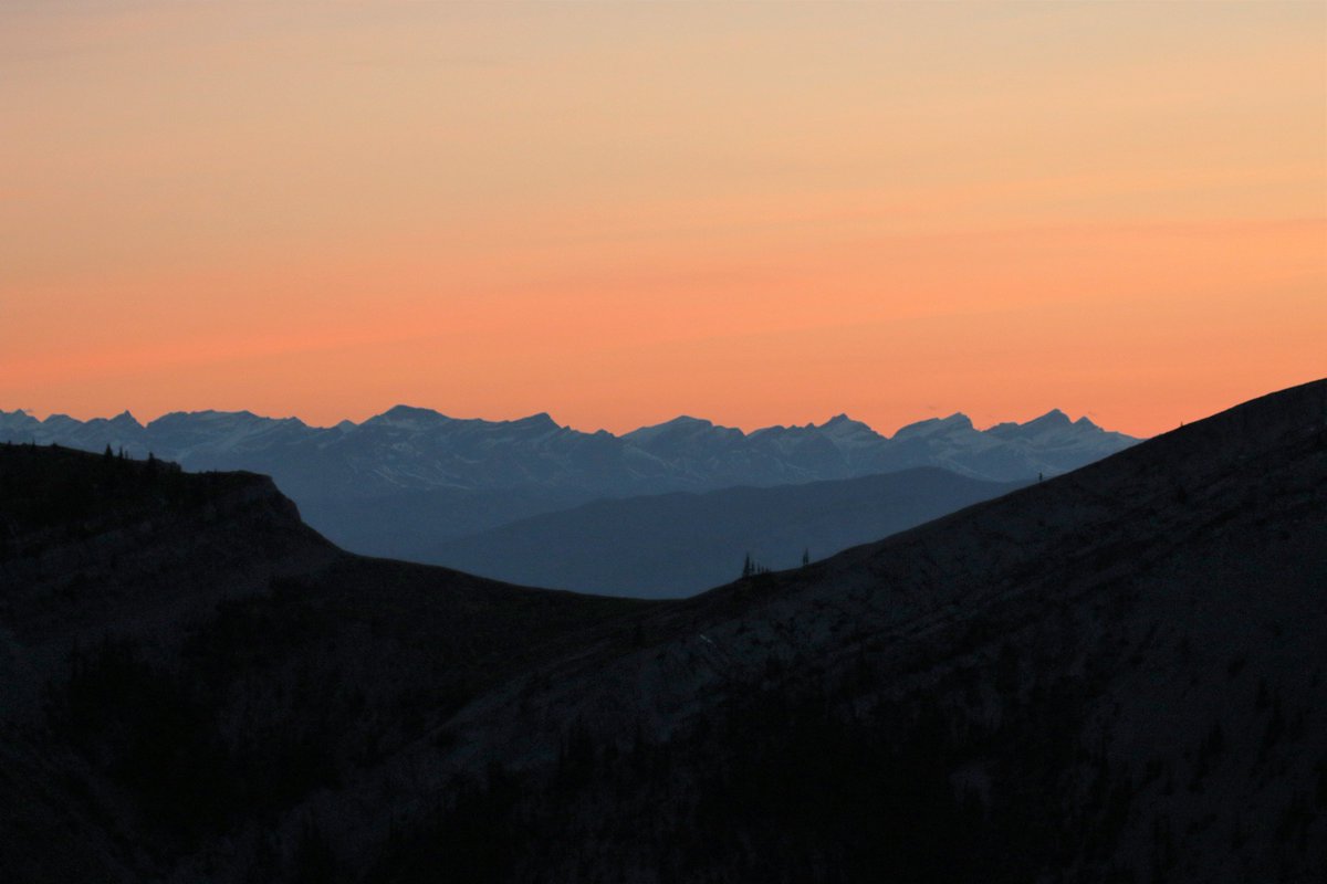 Sunsets on #RamMountain can be incredible! This is just one of the perks of #fieldwork in the mountains. 
#phdlife #BighornSheep