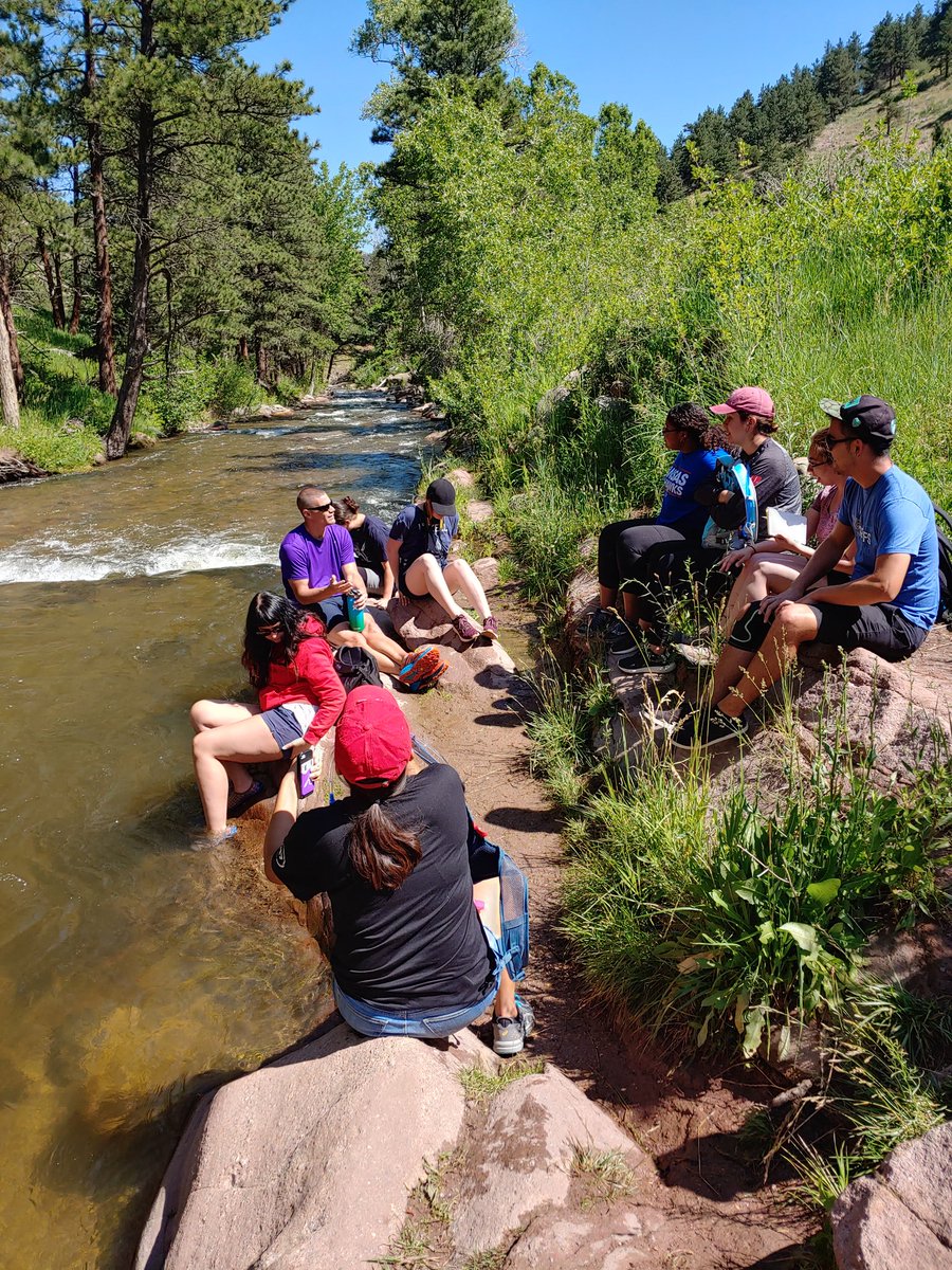 HERSInternship's tweet image. Great morning for water quality tests and to contemplate our relationship to water! #waterislife #Nativescience #NativeSTEM @KansasEPSCoR