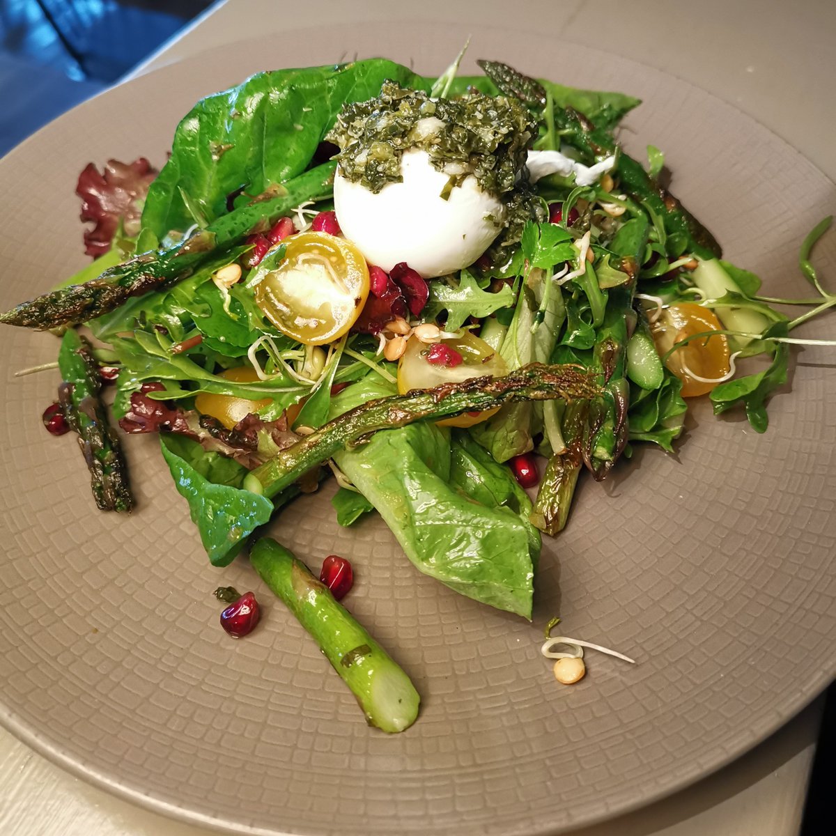 Hawkyns by Atul Kochhar tweet media