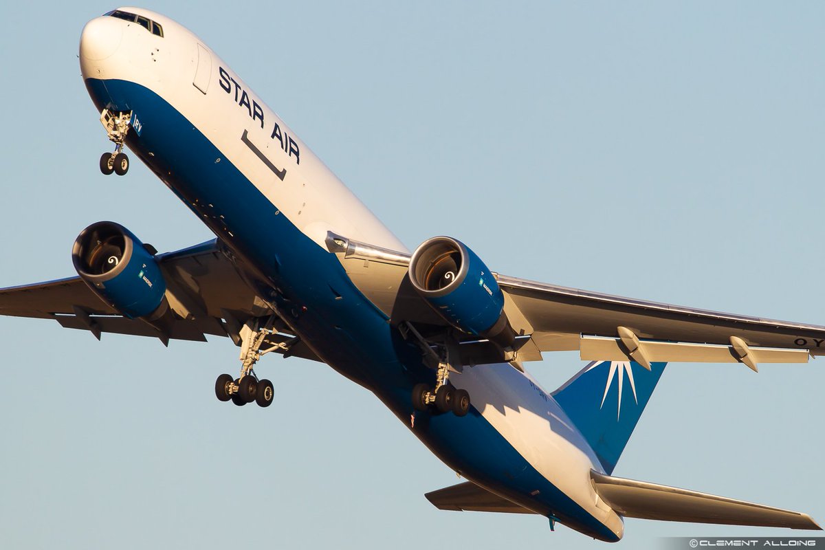 CAlloing's tweet photo. Departing of the " Rocket " tonight at @aeroport_tls ! #Boeing #B767 #StarAir #Maersk on common visitor at #Toulouse ! #OYSRV #avgeeks #avgeek https://t.co/Kv7zXlopDd