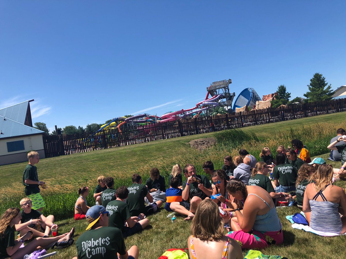 camptanager's tweet photo. Lunch with one of the best views! https://t.co/RVxKlmQNTi