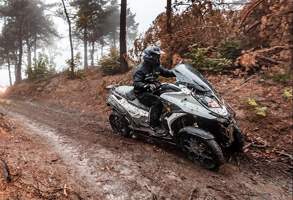 The Swiss company Quadro Vechicle introduced the electric version of its popular four-wheel bike Qooder. The torque of the eQooder electric motor is three times more than the Qooder with a 400-cc internal combustion engine. Look athttp://www.quadrovehicles.com/en

 #fourwheelbike