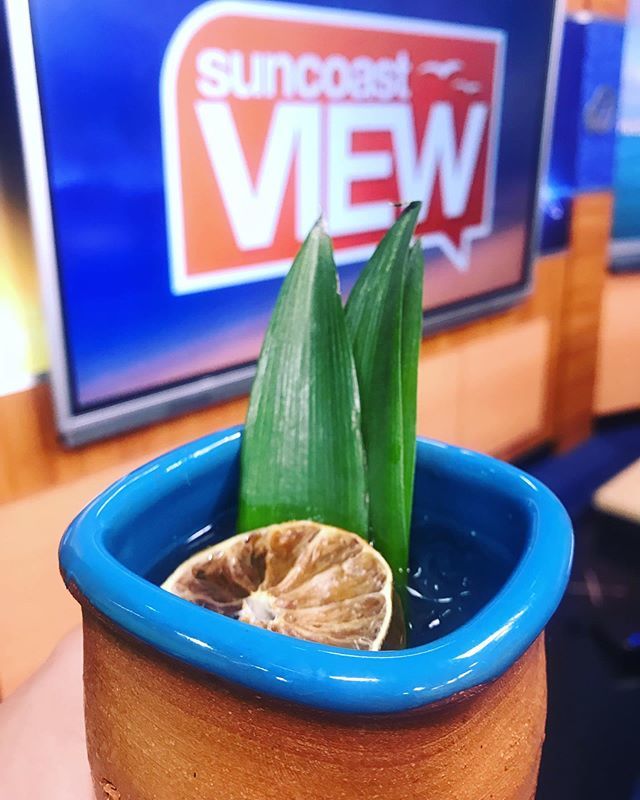mysuncoastview's tweet photo. Today we learned how @cocktailsbyspenceconsulting is teaming up with @made_srq to create a menu of sustainable cocktails! 🍸🥃🍹🥂 https://t.co/Kg0pxWERWT https://t.co/D99JAtb7nS