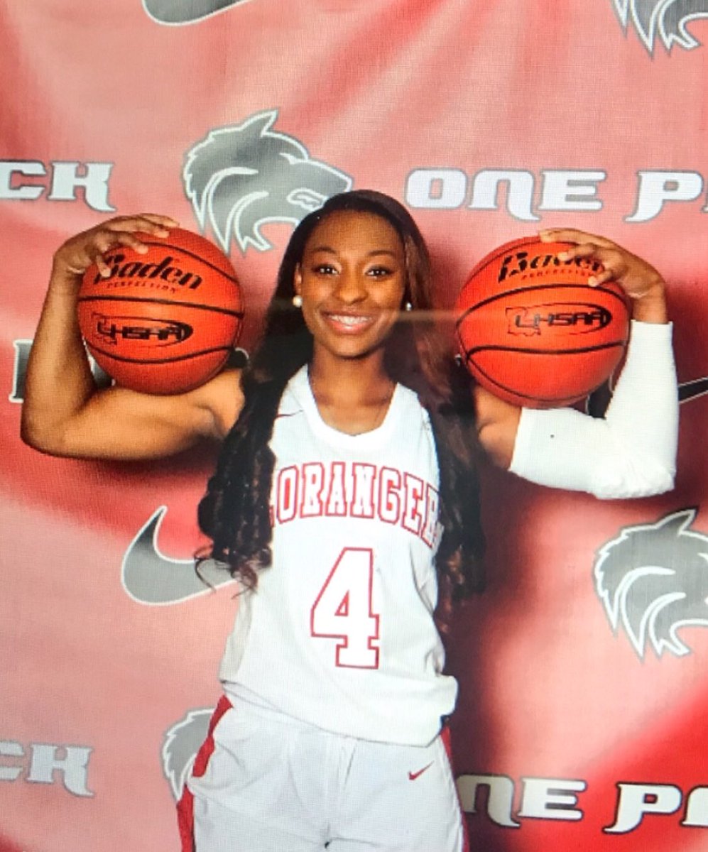 LADYWOLVES tweet media