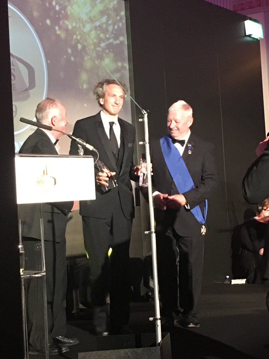 IntSpiritsChal's tweet photo. The #SingleMalt Up to 20 years old trophy goes to Glenfiddich Age of Discovery Bourbon Cask & the 21 years old plus trophy goes to Glenfiddich 40 Year Old. Congratulations @GlenfiddichSMW! #ISCAwards2019 #InternationalSpiritsChallenge https://t.co/vYpRiqC9X5