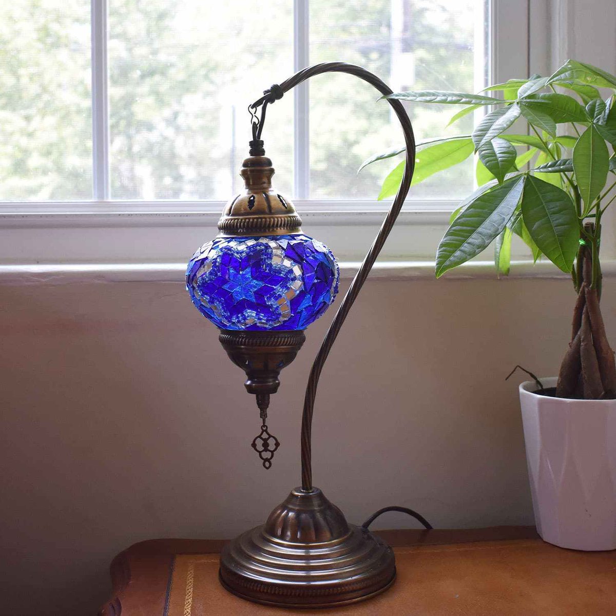 vazomarket's tweet photo. Turkish #Mosaic Table Lamp - #Blue Star
https://t.co/CTRqhcmtWu

#Small #SwanNeckLamps https://t.co/E1h2lBUtv3