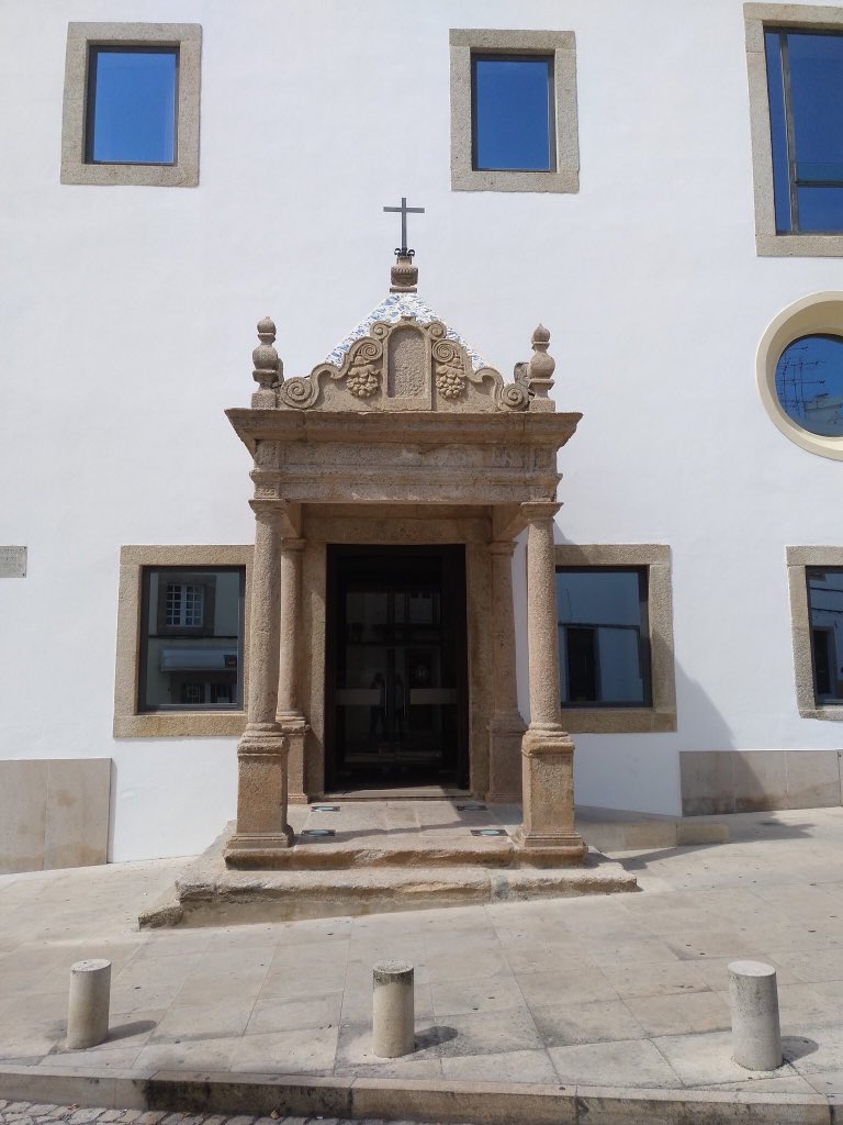 InnodeSL's tweet photo. Hoy hemos estado en #CasteloBranco y #Portalegre reunidos con representantes de @CMCasteloBranco y #CMPortalegre analizando el #TurismodeFrontera, en el marco del proyecto #DestinoFrontera, del Programa de Cooperación Transfronteriza España-Portugal @poctep #LaRayaIberica https://t.co/TyQ2e2ZFXV