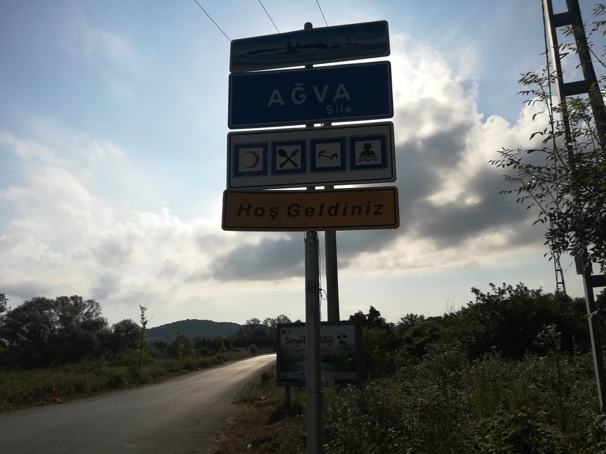 _bisikletli_'s tweet photo. İstanbul-Şile-Ağva-Akçaova-Kandıra-Kaynarca-Büyükyanık-İhsaniye-Karasu-Akçakoca-Alaplı-Ereğli-Kozlu-Zonguldak arasını (yaklaşık 380 km) 2,5 günde pedallayarak geldim. Rampalardan ve yokuşlardan çıktım. Bayorlardan geçtim. Yokuş aşağı indim. Rüzgara ve güneşe meydan okudum. https://t.co/IclagHVTlP
