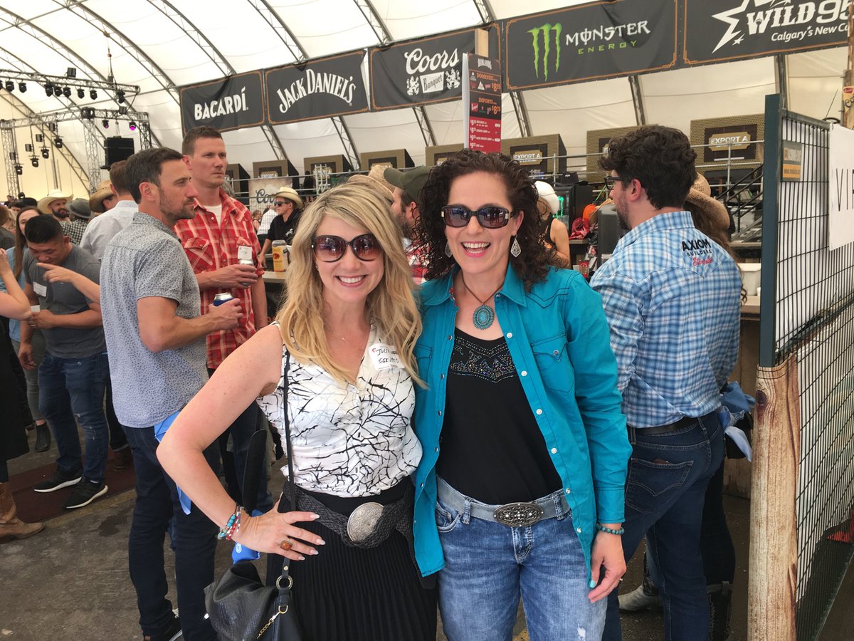 CalgaryJLJ's tweet photo. .@CCAbuildsYYC #BuckNBuild #2019Stampede .@JulieJcv .@SERVPRO .@WilliamsEngCA https://t.co/3IPJUovCcU