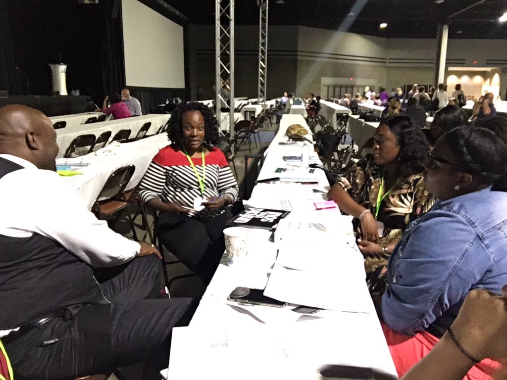 kem_may's tweet image. Partaking! Imparting! Being Empowered!  Being heard! Being Pushed! Fired up! LES!! A awesome hour with @unfoldthesoul @AnisaBusby @SolutionTree  #atlplc2019  #PLCatWork  #itsESSENTIAL