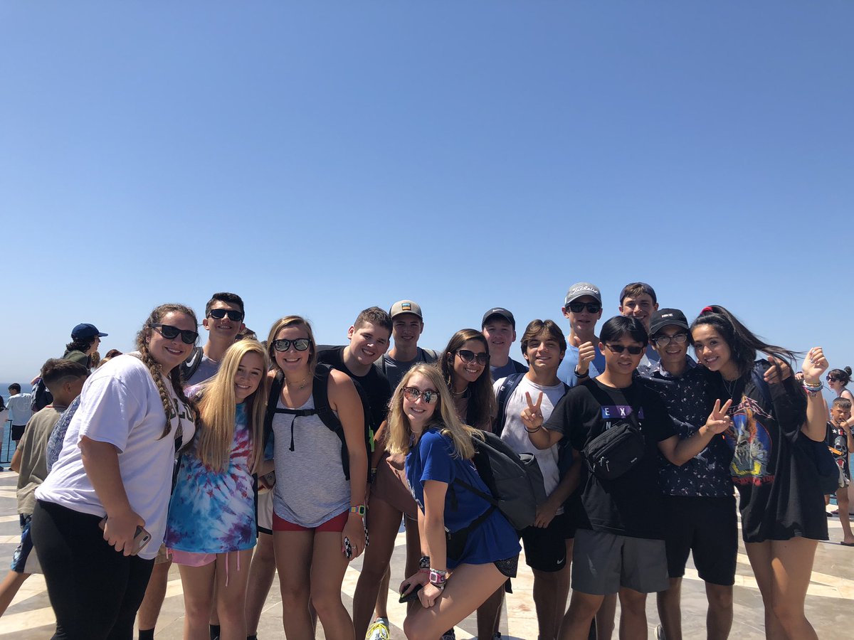 raiders_travel's tweet photo. Day 3: Nerja and Granada. We toured the Nerja caves and then spent the day exploring this cute beach town. #eftours https://t.co/LW0TJPxdq2