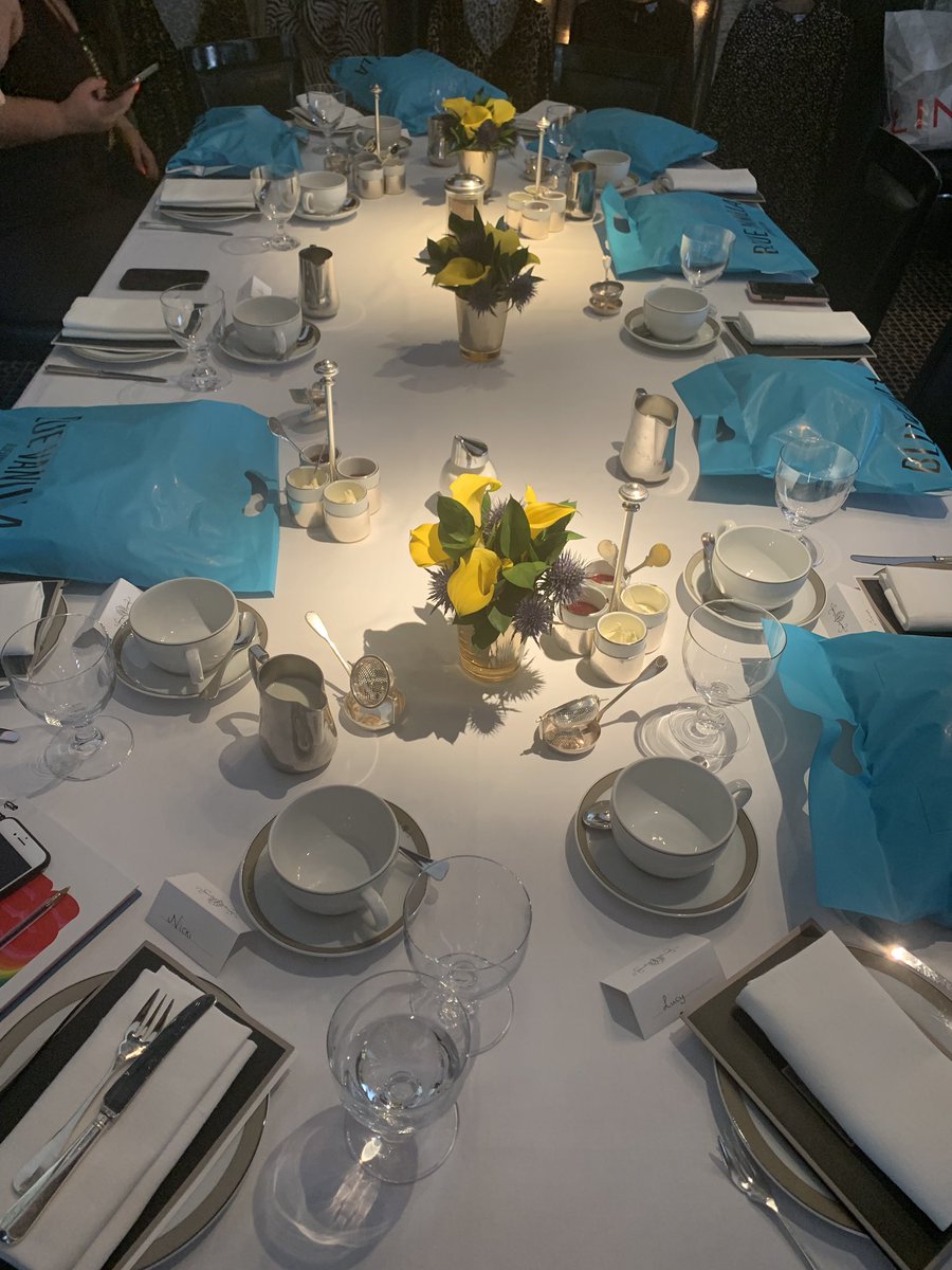 CurveFashionFestival tweet media