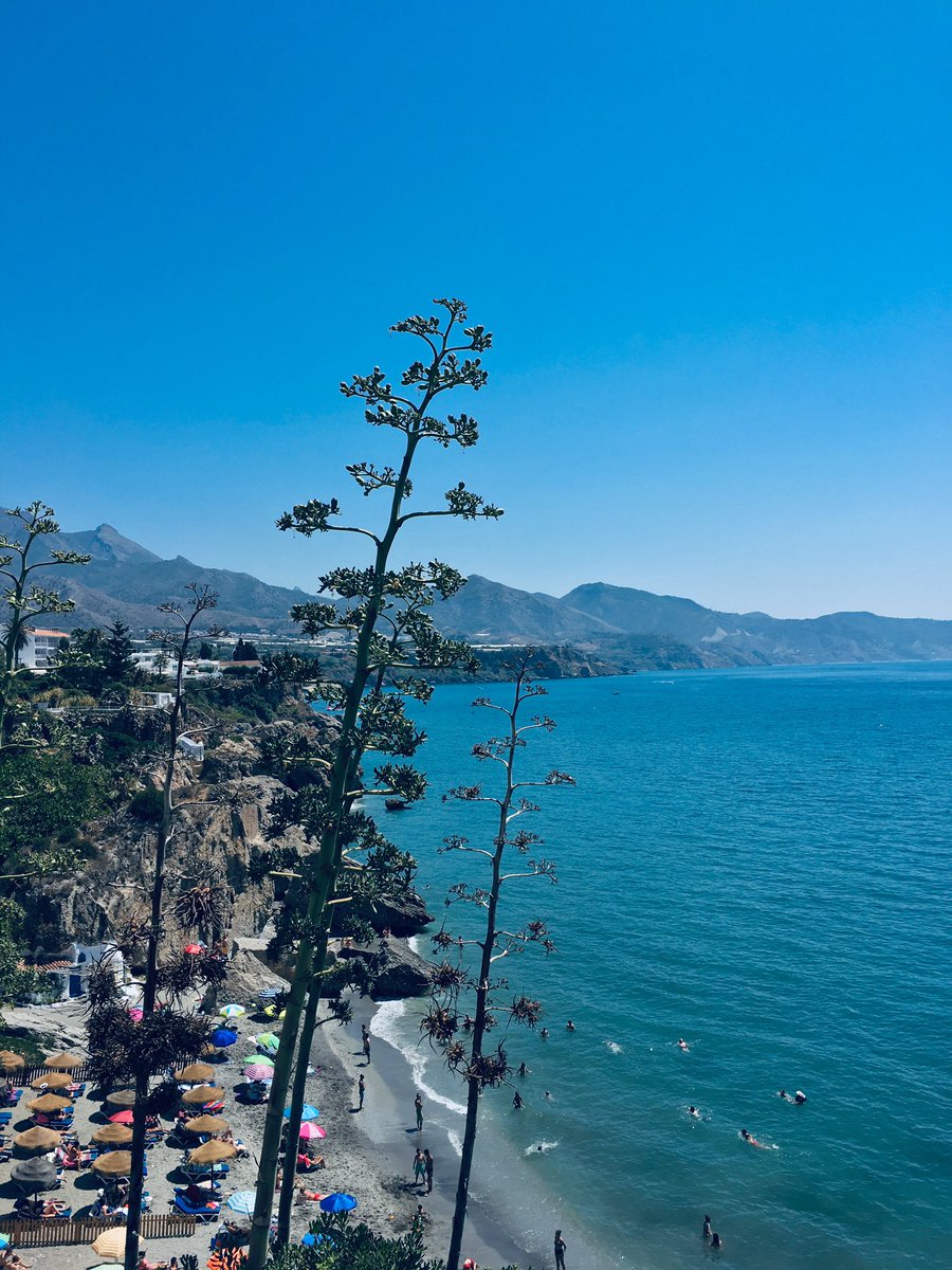 raiders_travel's tweet photo. Day 3: Nerja and Granada. We toured the Nerja caves and then spent the day exploring this cute beach town. #eftours https://t.co/Rl2SNu6ggh