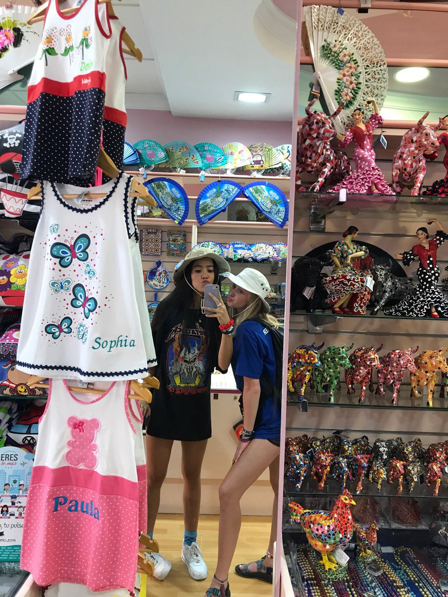 raiders_travel's tweet photo. Day 3: Nerja and Granada. We toured the Nerja caves and then spent the day exploring this cute beach town. #eftours https://t.co/Rl2SNu6ggh