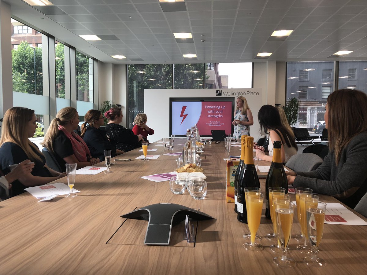 ascensionleeds's tweet photo. Fab session today with @PowerOfParent evaluating our drainers and strengths 💪🌟 #womensnetworking #leedsnetworking #development https://t.co/24WlSDWePQ