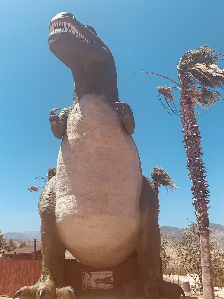 RetroPopCon's tweet photo. The #RetroRoadTrip crew is on the last leg of our BIG Adventure. Recognize this dino? 🦕 #NostalgiaCon80s #Back2BW #IKnowYouAreButWhatAmI https://t.co/3ed2z1NTlT