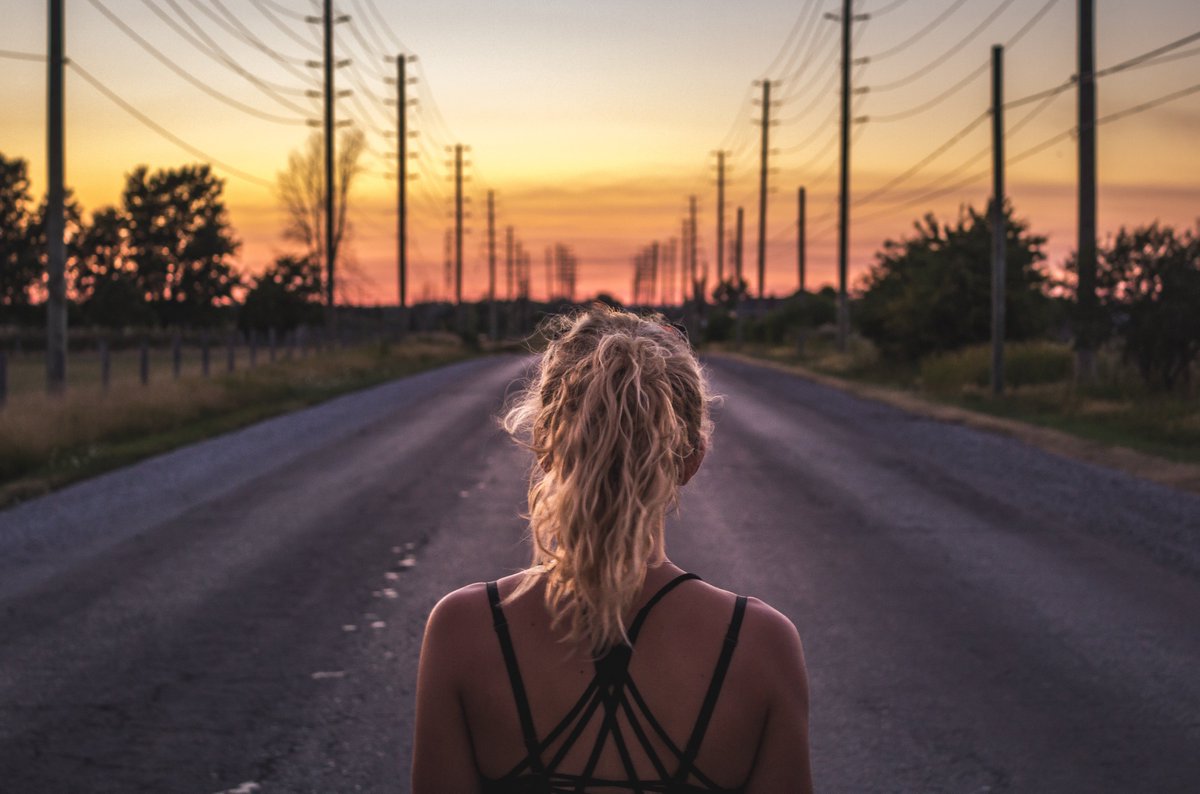 endorphin_SB's tweet photo. Amelia Boone, a dedicated #endurance athlete, recently opened up about her lifelong struggle with #anorexia. Visit our website to learn more about steps she is taking now as she works to return to the #sport that she loves. https://t.co/Ougg2KWmMr https://t.co/BDMUsg6G8j