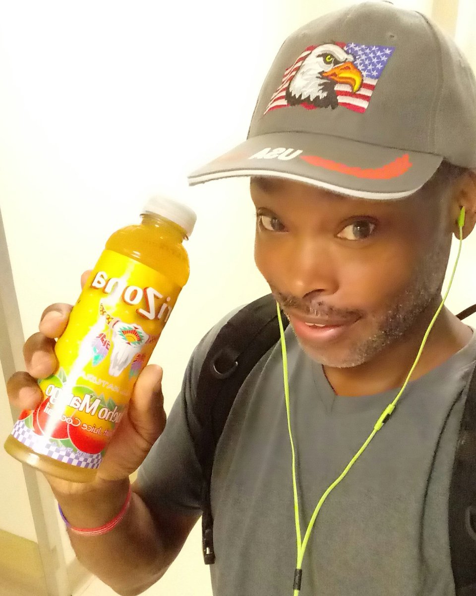 BFeatherArchery's tweet photo. Great drink! https://t.co/B1B00ztQfO