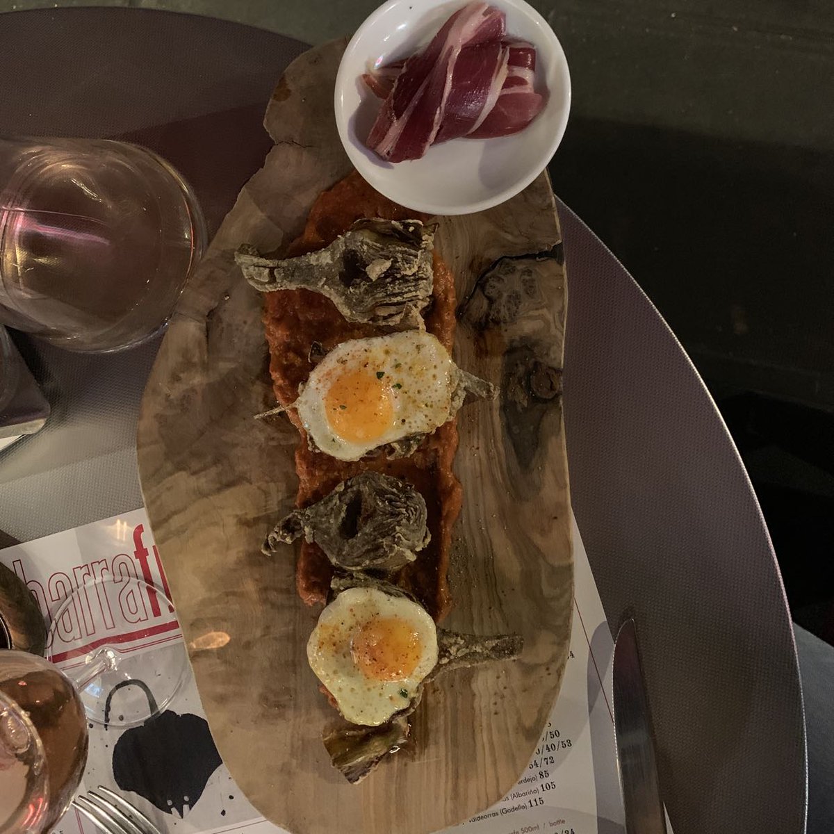 SavorFoodApp's tweet photo. Check out the #CrispyArtichokes at @barrafinafrst #EatRateShare https://t.co/BPtwL1dwcA https://t.co/XgTnLT4sav