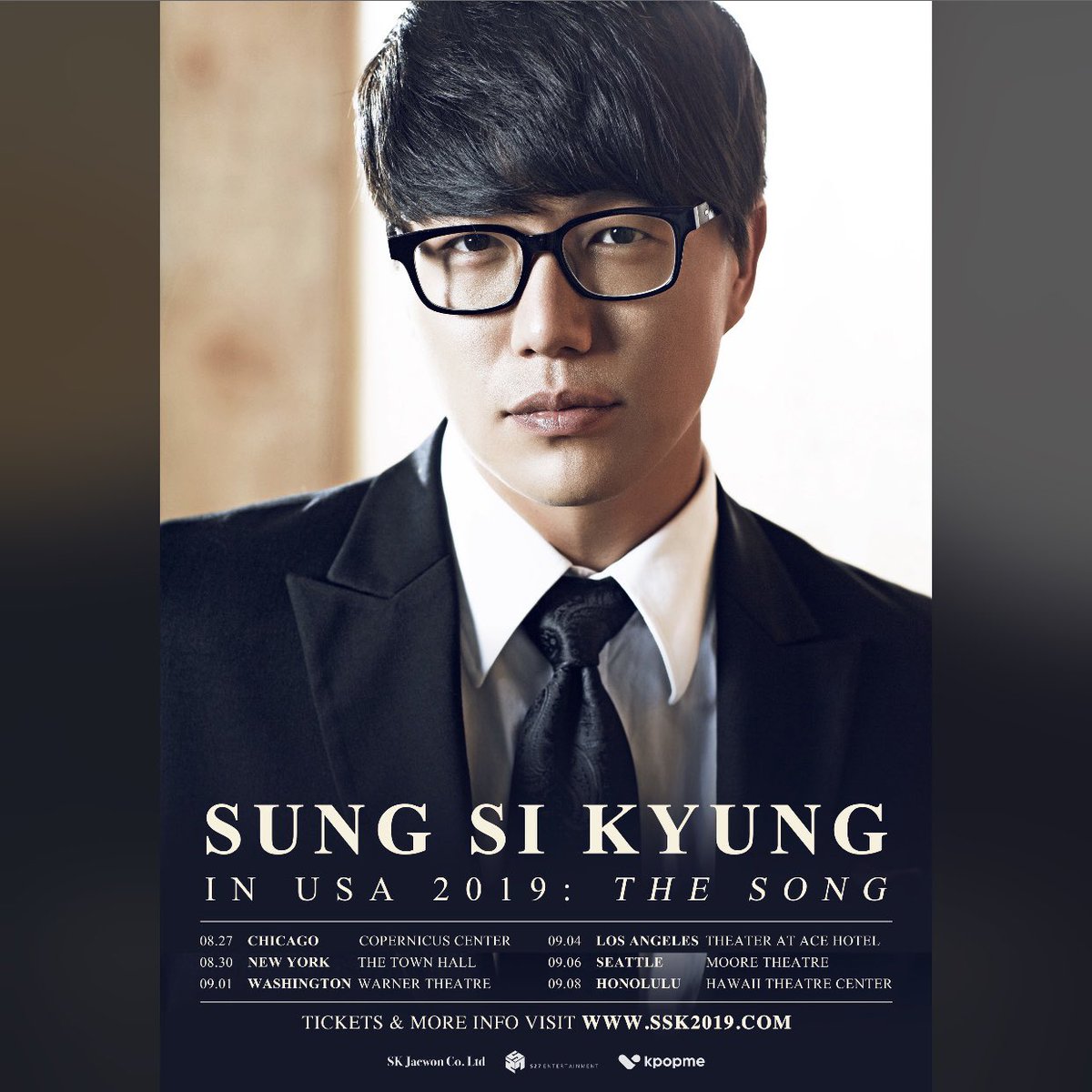 redbluekpop's tweet image. Are you excited for 🎙️2019 SUNG SI KYUNG LIVE IN USA &quot;The song&quot;🎙️⁉️

✏️Save the Dates📅
8/27 #SSKinCHI
8/30 #SSKinNY
9/1 #SSKinDC
9/4 #SSKinLA
9/6 #SSKinSEA
9/8 #SSKinHI

자세한 정보는 @kpopmeent &amp;amp; SSK2019.com 
&quot;
#SSKinUSA #성시경 #ソンシギョン #노래 #퍼플오션 #KPOPME