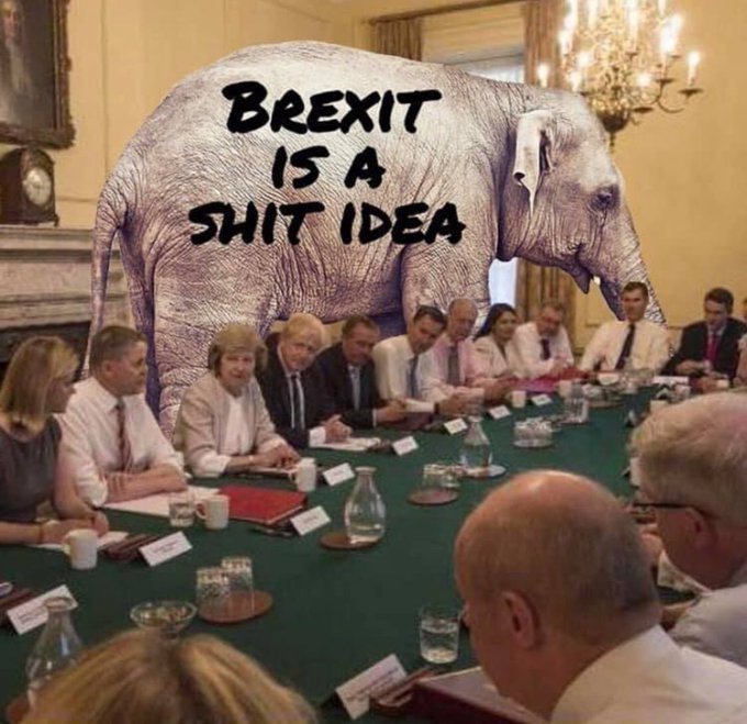 localnotail's tweet photo. All we have to do is say,
on second thoughts,
we want to stay.
🙏Sign➡️https://t.co/RuCSUxSzts
#FaceTheFacts #LetsNotLeave #MarchForChange #RevokeArticle50 @march_change @SODEMAction https://t.co/zUJG6794Ap