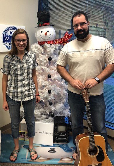 Ascend Music & Media (@ascendmm) on Twitter photo Two great Christmas songs today with Jaidyn LaBorde and <a href="/coreyleebarker/">coreyleebarker</a>!
#AscendMusicAndMedia #HooklinePublishing #JaidynLaBorde #CoreyLeeBarker Two great Christmas songs today with Jaidyn LaBorde and <a href="/coreyleebarker/">coreyleebarker</a>!
#AscendMusicAndMedia #HooklinePublishing #JaidynLaBorde #CoreyLeeBarker