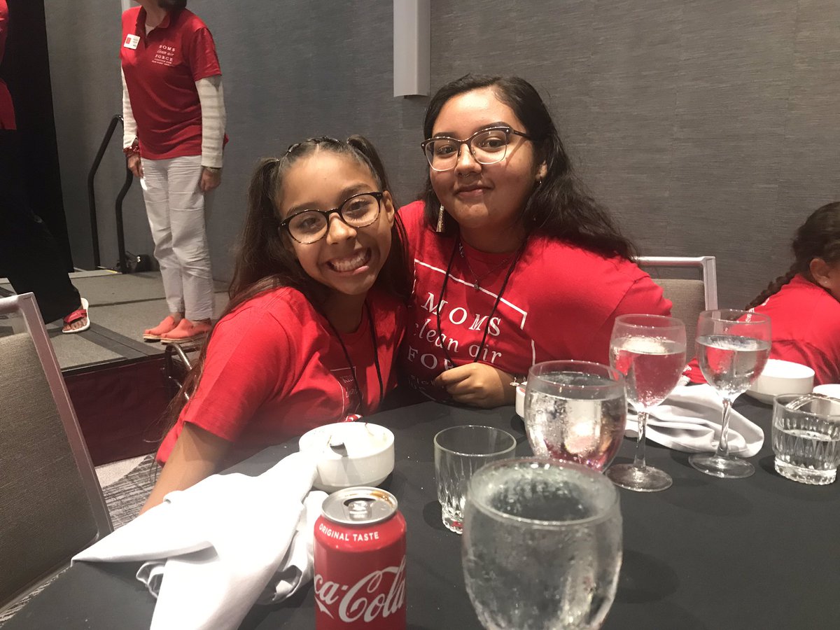 kylinanne's tweet photo. Team Minnesota ready to #PlayIn4Climate with @CleanAirMoms https://t.co/dBQPwW3Ycg