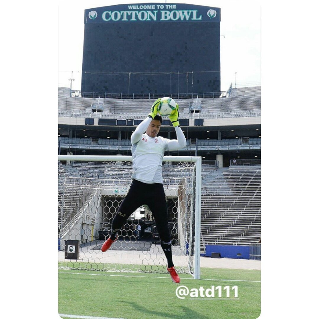TalaClub1's tweet photo. Ayer en el entrenamiento previo al partido de preparación a disputarse el día de hoy  contra León! 
#ConTodoMenosMiedo
 #TeamAla 👋⚽👋😈💕😎
Foto vía @tolucafc https://t.co/FJIEOCIYO7