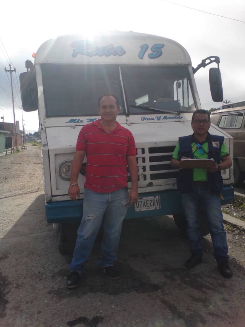 fonturlara's tweet photo. #10Jul Realizamos supervisión de Campo a las unidades beneficiadas con neumáticos 750/16 durante la Jornada correspondiente al mes de Mayo 2019, para garantizar el correcto uso de los insumos asignados. @NicolasMaduro @tupamarohipolit @DrodriguezVen @gestionperfecta https://t.co/pLxSf5SeWk