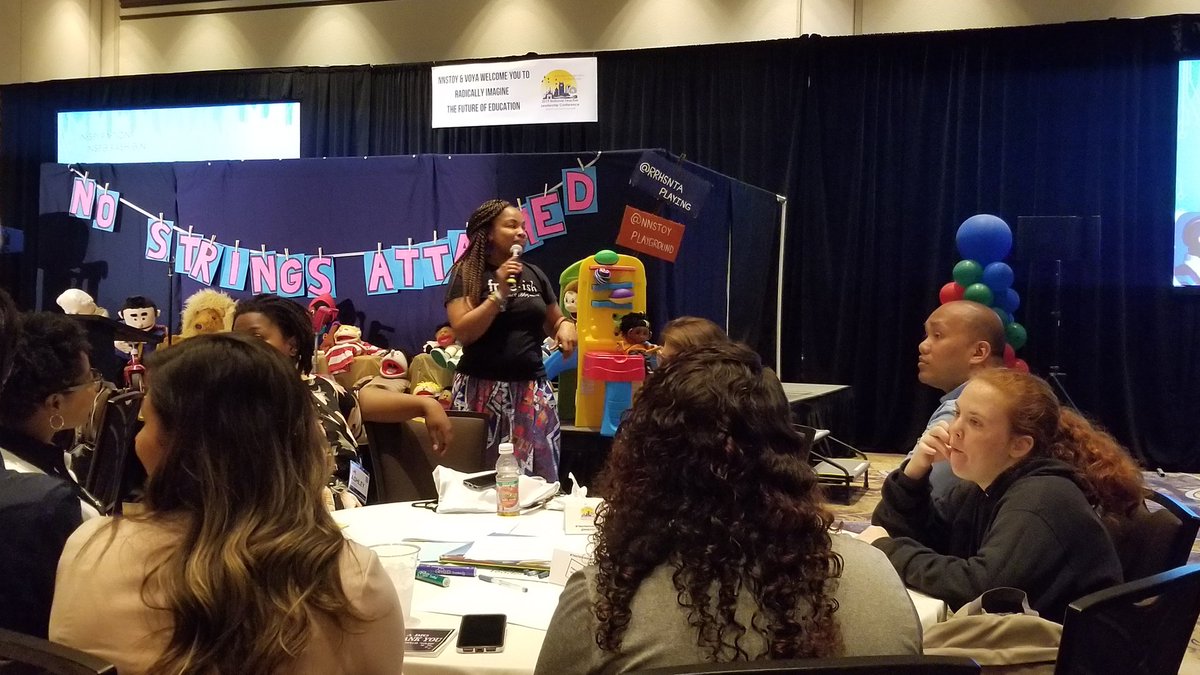CraigCMartin12's tweet photo. I left Day 2 of @NNSTOY on 🔥🔥🔥because @kelisa_l2teach dont play! Lol! Because of her rich vision, I was able to engage with #EmergingEducators who are going to electrify the profession! I believe the teaching profession will blaze, with this crew I met today! #TeachersLeading https://t.co/ApDJ0j3bXW
