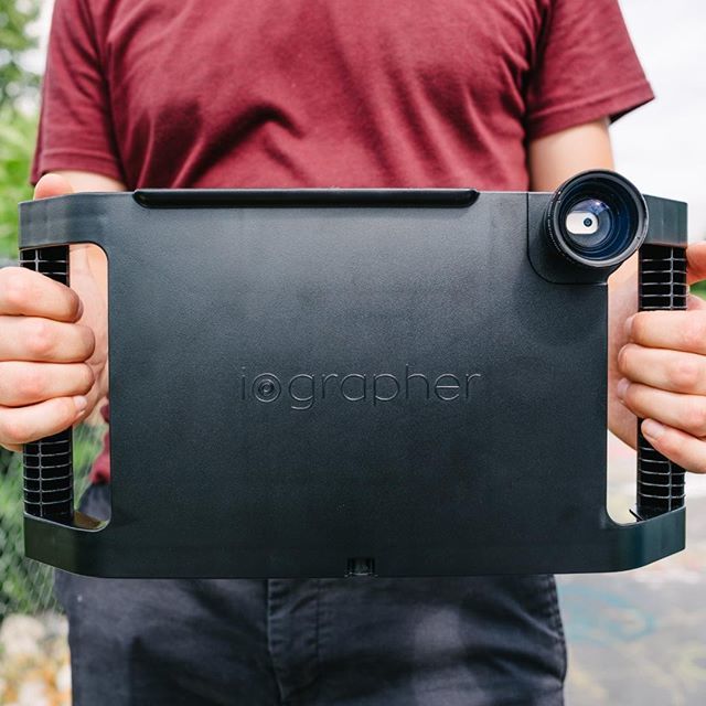 iOgrapher's tweet photo. Its back! The brass lens ring built into the iPad 10.5 iOgrapher! Are you ready? 😄GO TO https://t.co/oPm0Oz5ec9 And pick yours up today! #madewithiographer #createbettervideo #iographer https://t.co/Yz9Hb0gySa https://t.co/wUbWQQIGqU