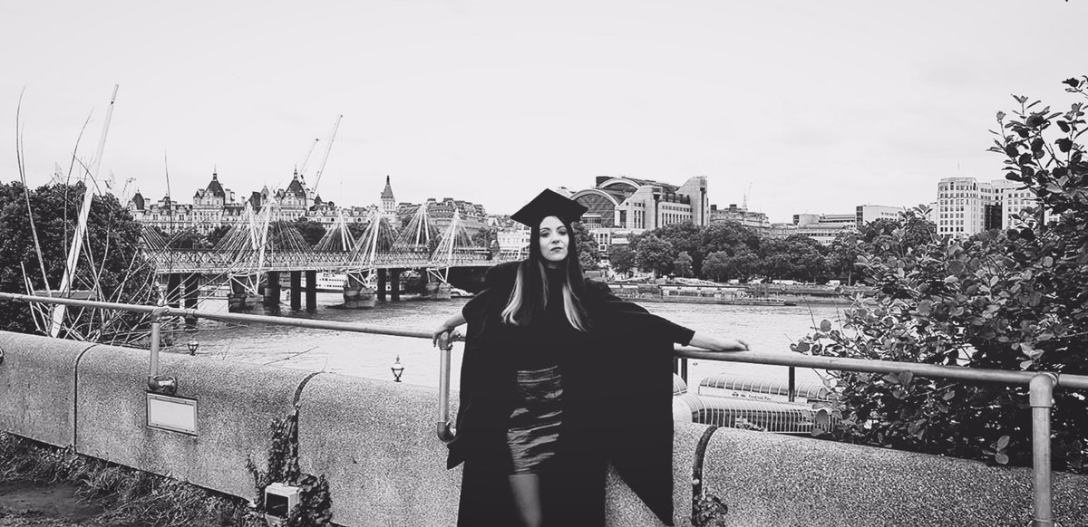 Talitha_Bell's tweet photo. I graduated to&amp;;ffFirst class BA Honours #mkkg🎓🎓🎓🎓🎓🎓🎓🎓🎓🎓#graduate #UniversityOfWestminster ,,,.5 https://t.co/AjogiG1Gwc