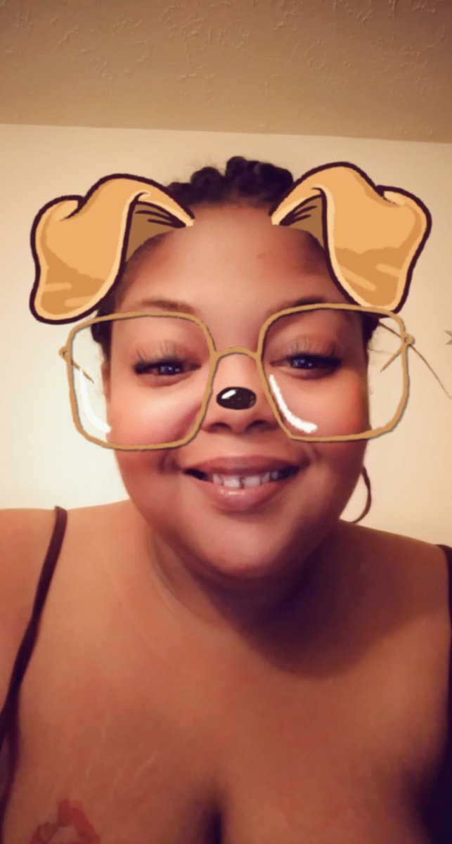 Redd2Ruby's tweet photo. Happy Hump Day 🤗😉 https://t.co/JzPSoyLVY3
